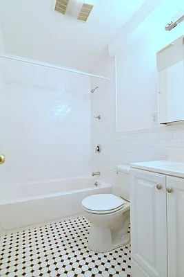 Rented by Manhattan Spaces | media 21