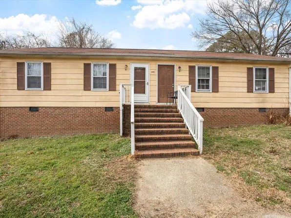 600 Sherrybrook Dr, Raleigh, NC 27610