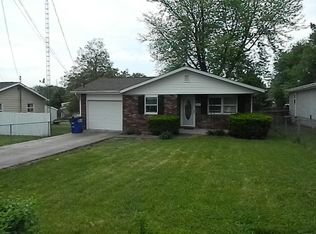 2021 30th St, Bedford, IN 47421