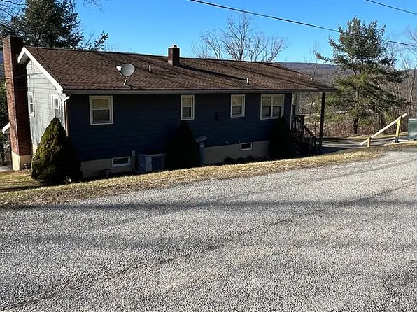 306 Mathias St, Tyrone, PA 16686