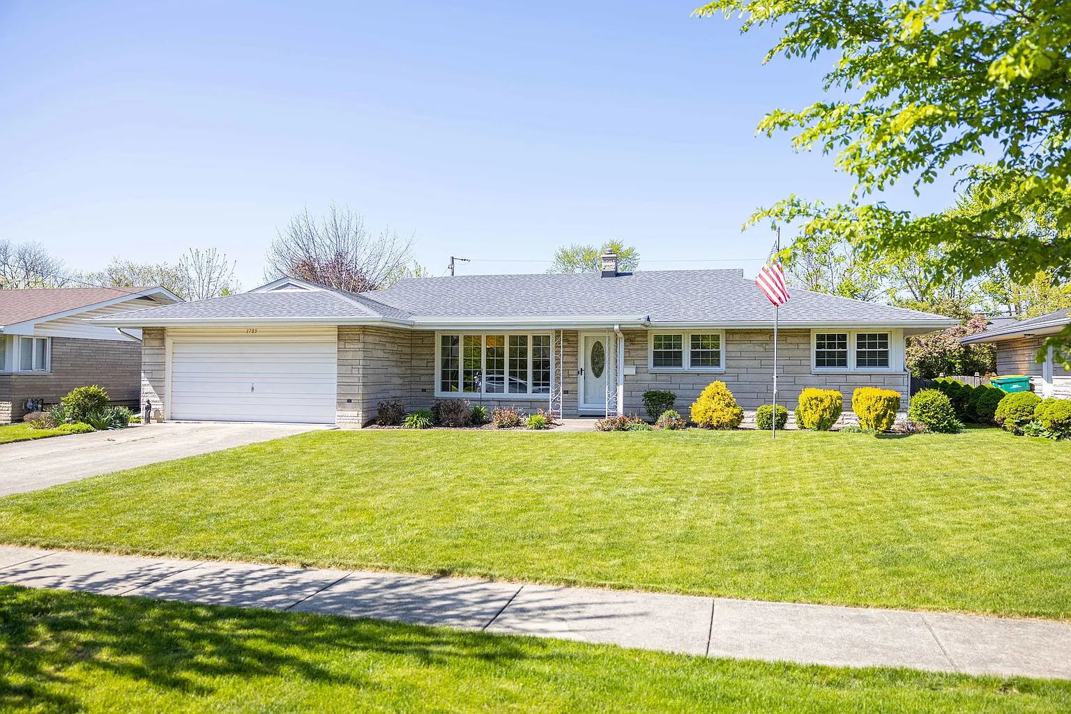 1705 Mason Ave photo 1