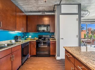 936 S Clark St #1-517, Chicago, IL 60605