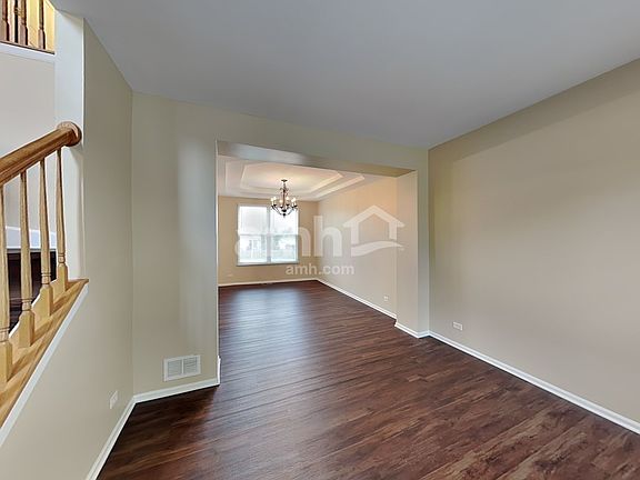 5th image of 2476 Deerpoint Dr