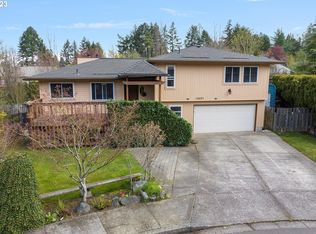 18491 SW Castle Ct, Beaverton, OR 97007