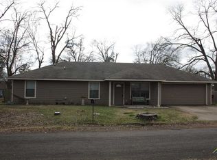 211 Turner St, Mount Vernon, TX 75457