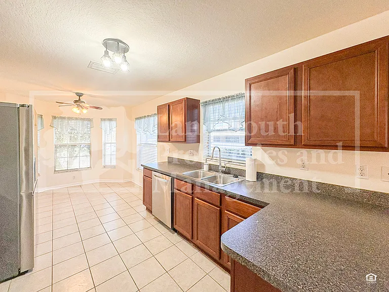 8755 Fort Socrum Village Way — Photo 8