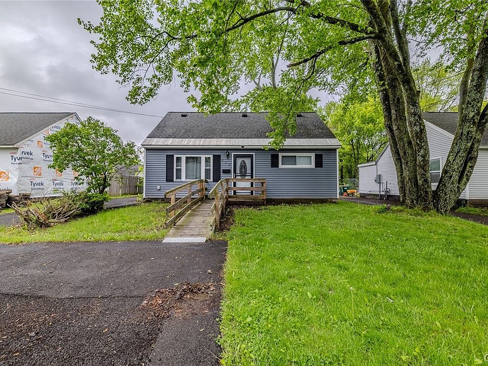 1st image of 213 Millen Dr