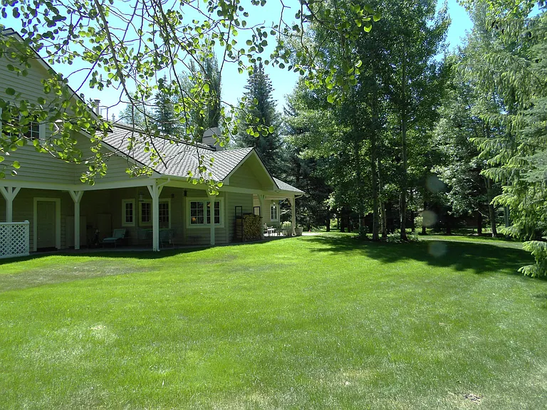11 Willow Rd — Photo 19