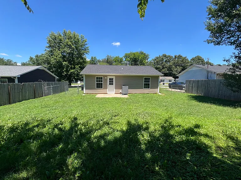 116 Gail St — Photo 13