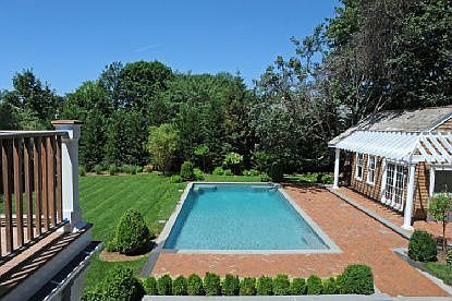 5th image of 33 Captains Neck Ln