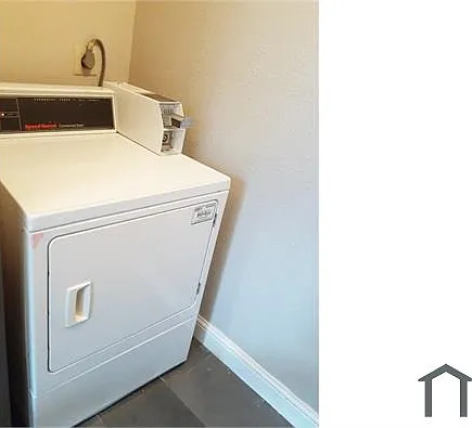 1301 E 28th Ave #STUDIO — Photo 9