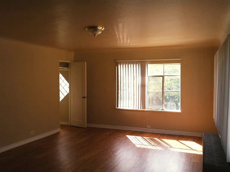 Francesca Apartments — Photo 7