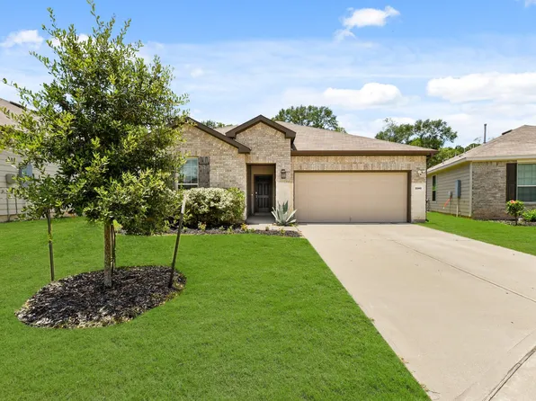 2340 N Amber Ruse Ct, Conroe, TX 77304
