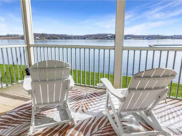 492 Regatta Bay Dr #1-E, Lake Ozark, MO 65049