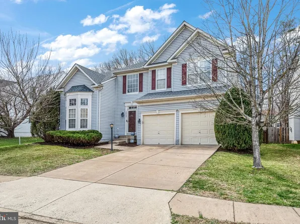 12044 Vantage Point Ct, Bristow, VA 20136