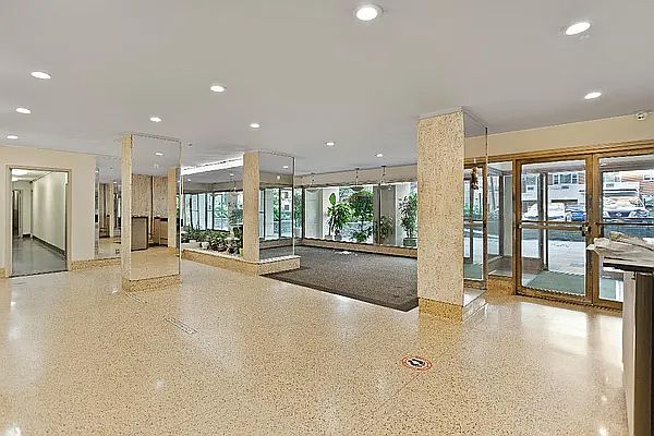 1st image of 5240 39th Dr APT 1L