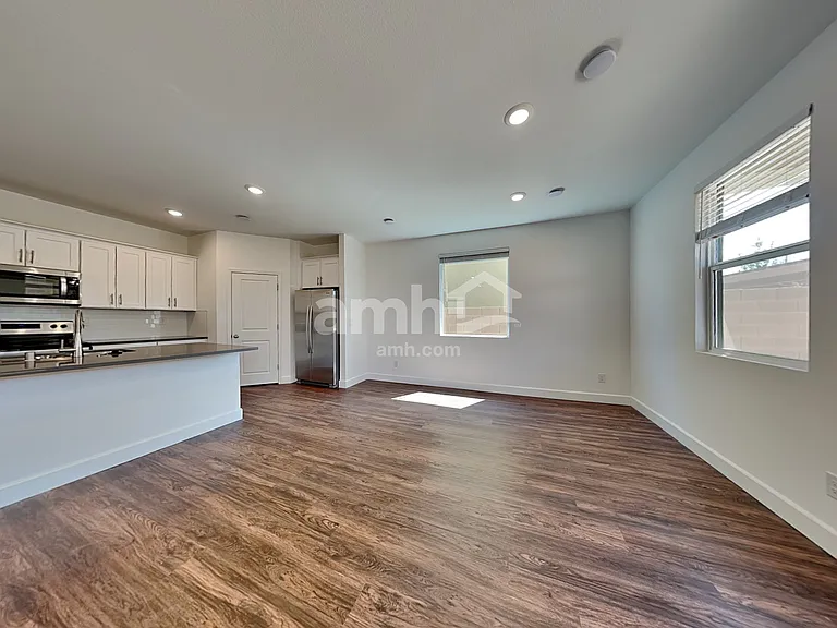 9171 Ribbon Meadow Ct — Photo 3
