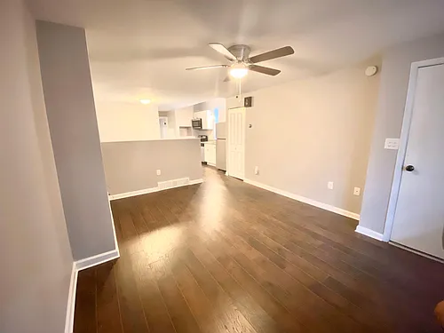 1514 Main St #1 Photo 1