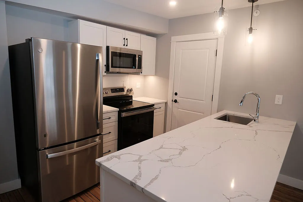 1 bed, 500 sqft, $2,250 — Photo 4