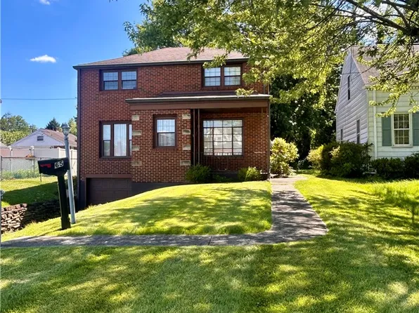 65 Princeton Ave, Uniontown, PA 15401