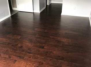 1422 Berta Dr, Crest Hill, IL 60403