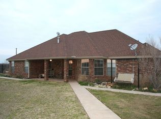 688 Red Rock Rd, Wichita Falls, TX 76305