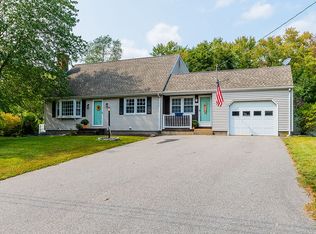 155 Boretz Rd, Colchester, CT 06415