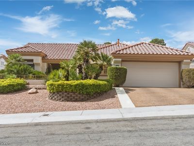 10033 Hope Island Dr, Las Vegas, NV, 89134
