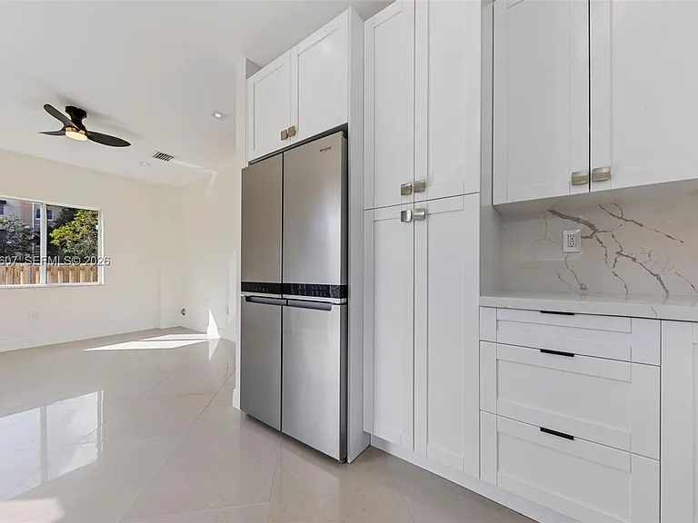 2897 SW 129th Way — Photo 3