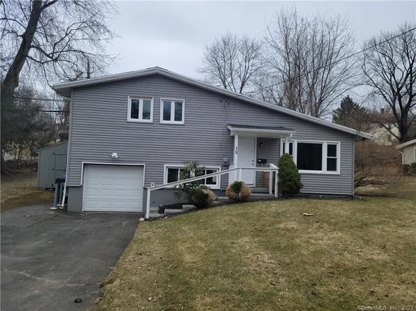 15 Lockwood Drive, Watertown, CT 06795
