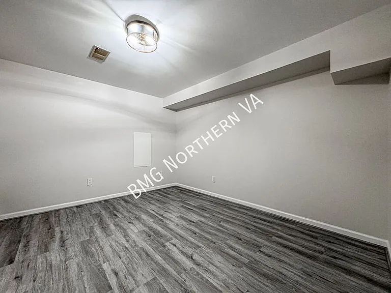 7450 Adams Park Ct — Photo 27