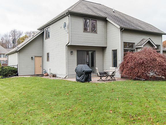 4th image of 143 Westchester Way
