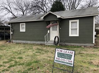 114 Owens Ln, Denton, TX 76209