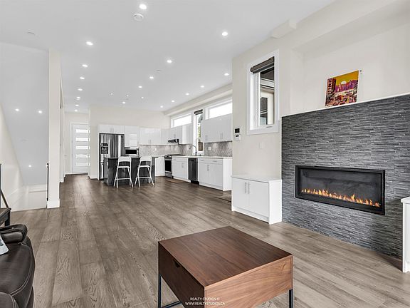 4th image of 409 W Keith Rd