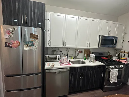 Rented by Corcoran | media 13