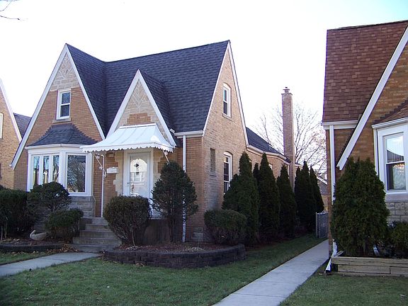 3rd image of 3248 N New England Ave