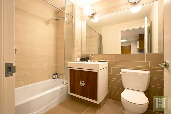 Rented by Halstead Real Estate | media 21