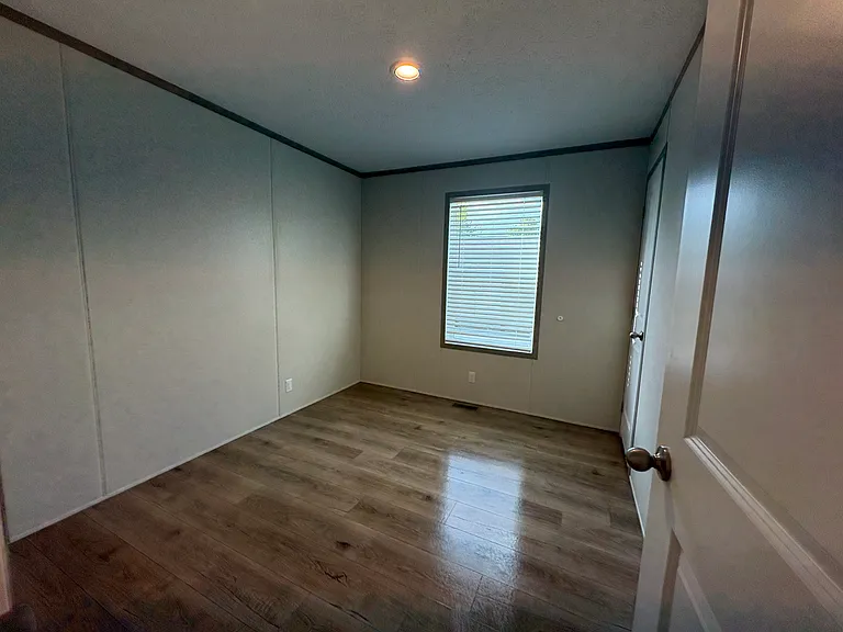 397 Melrose Ln — Photo 5