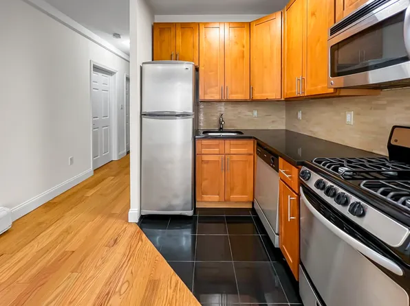 250 West 105th Street image 1 of 4