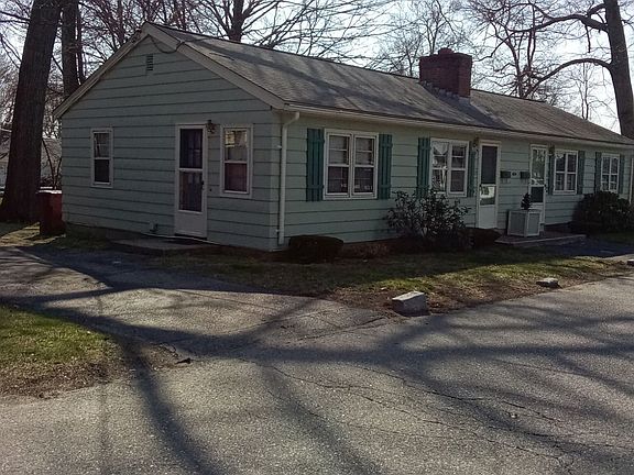 4th image of 24 Campbell Dr #1