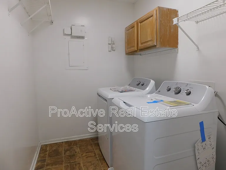 603 Spirit Ct #1 — Photo 9