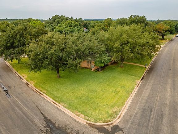 2nd image of 2725 Palo Duro Dr