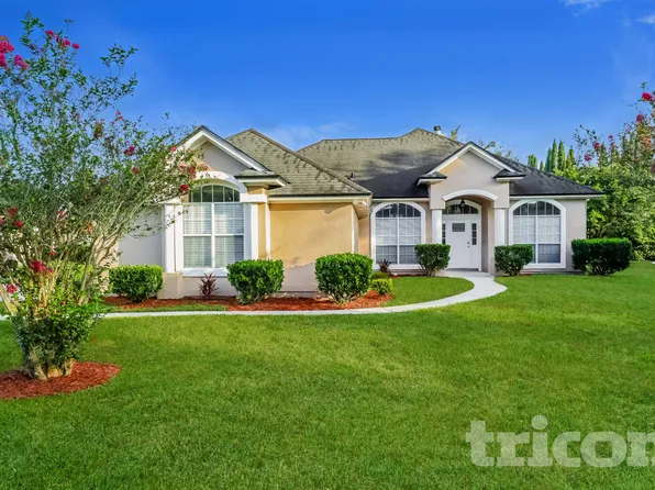 843 Magic Cove Ln, Jacksonville, FL 32218
