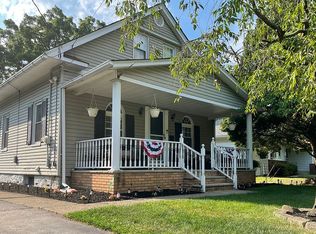 4 Grove St, Wanaque, NJ 07465