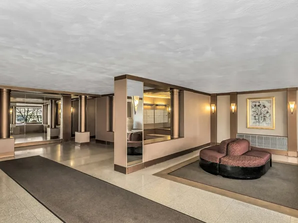 23-55 Bell Boulevard 6D image 3 of 23