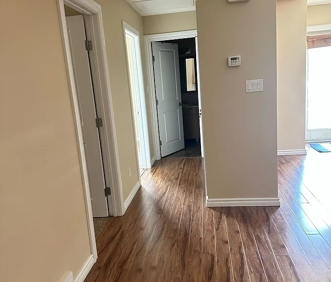 2160 McIntyre St #2 — Photo 5