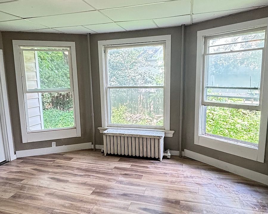 Family Room - Remodeled - New Flooring - Paint etc.