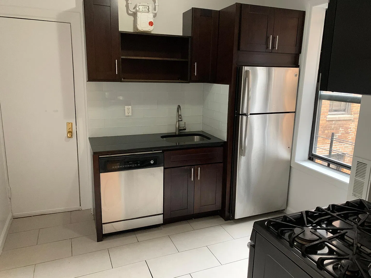 4 bed, $1,225 — Photo 4