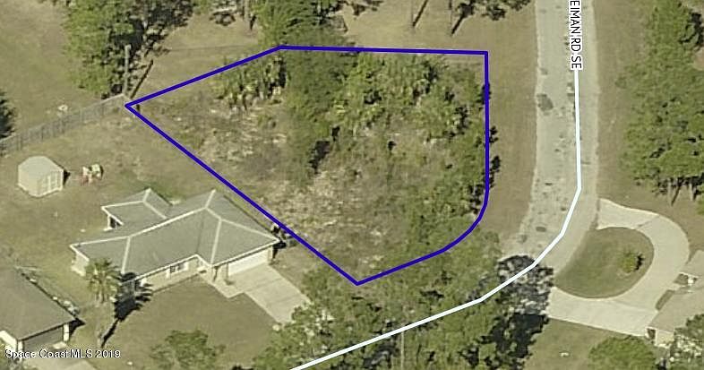 2nd image of 1310 Weiman Rd SE