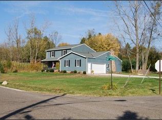 2612 Spring Valley Blvd, Mogadore, OH 44260